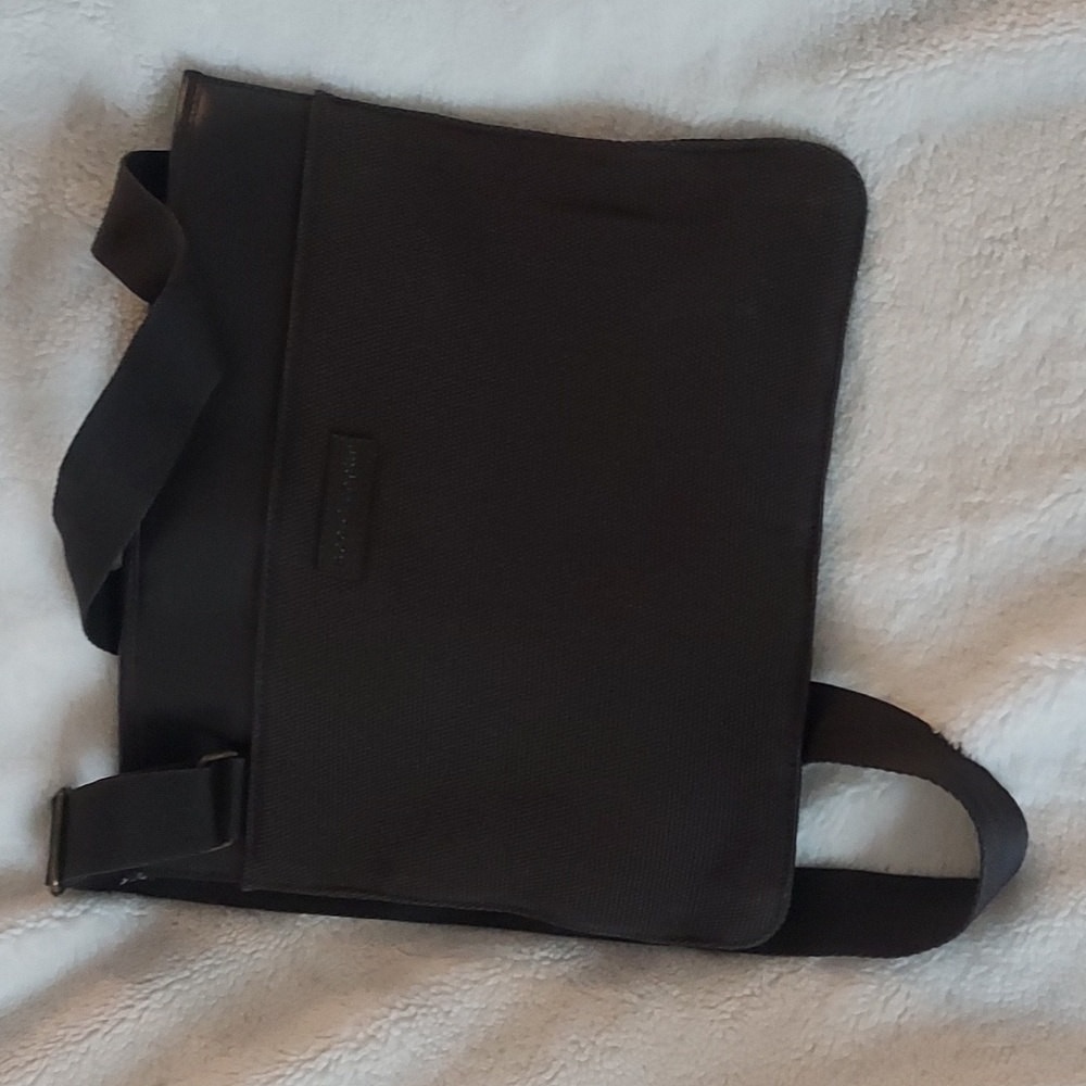 Apostrophe Brown Crossbody